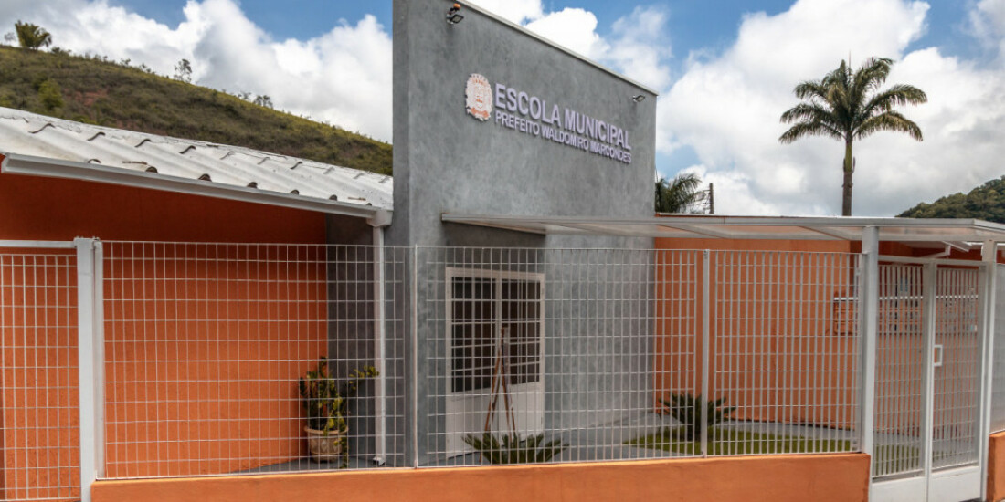 Escola no bairro Ipiranga recebe reforma e ampliação