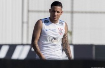 Timão aposta na volta de Arana para vencer o Vasco