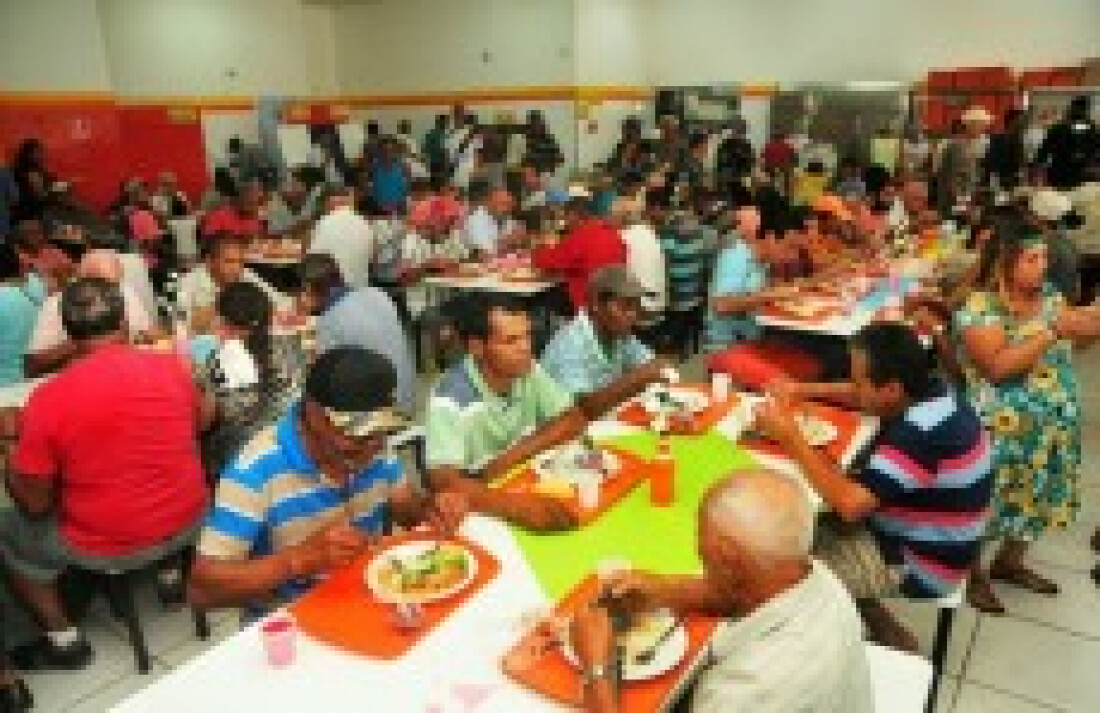Bom Prato de Ferraz completa quatro anos