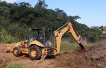 Jardim Carla recebe primeira etapa de obras de manutenção