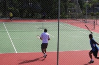 Aberto de Tênis em Dupla começa sábado