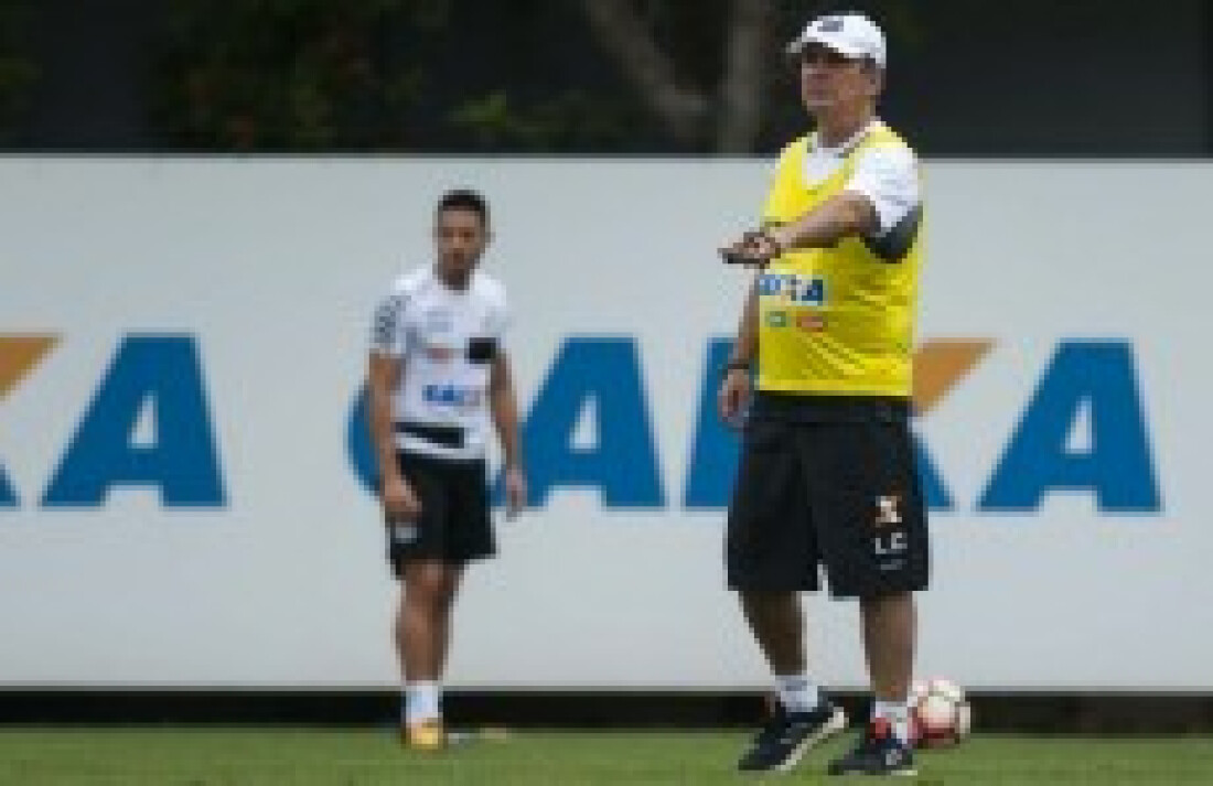 Santos encara Atlético-PR e tenta superar o trauma da Libertadores