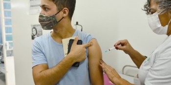 Saúde reforça importância da vacina de febre amarela antes do carnaval