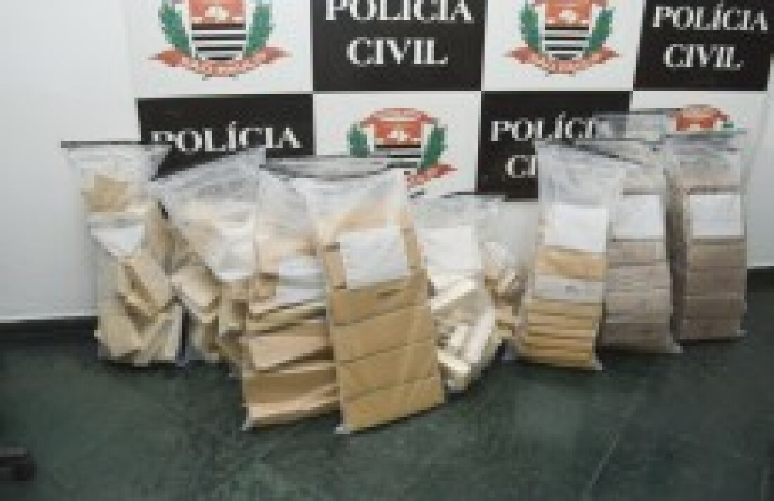 Civil de Itaquá localiza 240 kg de entorpecentes