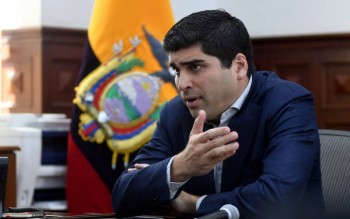 Vice-presidente ganha fôlego político após manejo de crise