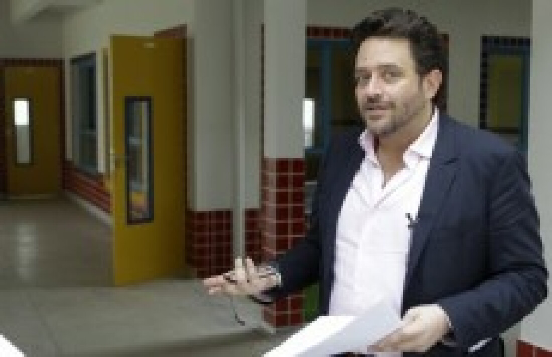 Secretaria de Educação implanta 'Escola Bilíngue'