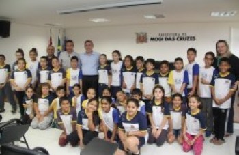 Estudantes da rede municipal terão identificação eletrônica