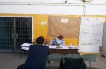 Escola se torna abrigo para pessoas em situação de rua