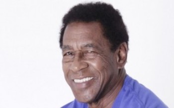 Barbosa celebra aniversário com novo show 'Rio New York'