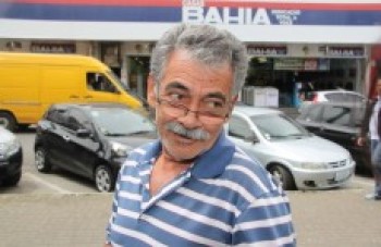 População critica prefeito por aumento de impostos