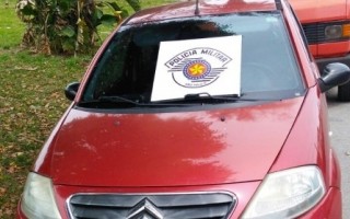 Carros furtados são recuperados na região