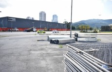 Hospital de Campanha começa a ser implantado na Av. Cívica