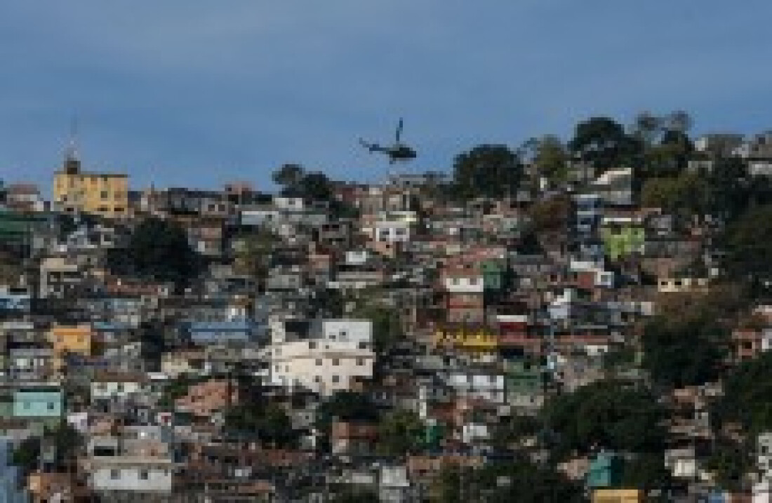 Duas pessoas morrem em tiroteio na Rocinha