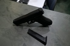 Dois são presos por roubo de automóvel em Itaquá