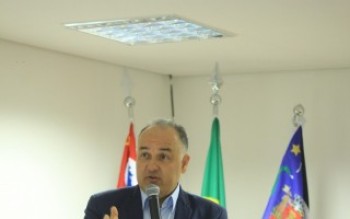 Primeiro dia recebe 430 inscrições para auxílio