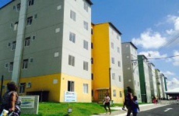 Minha Casa Minha Vida tem rastro de obras inacabadas