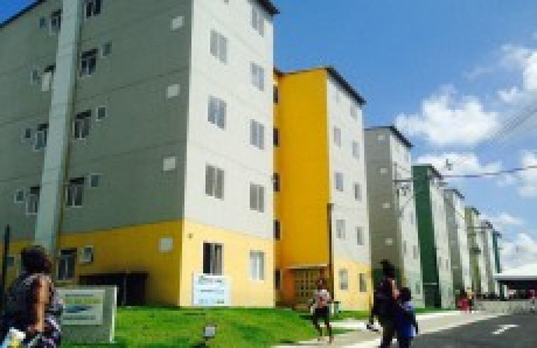 Minha Casa Minha Vida tem rastro de obras inacabadas