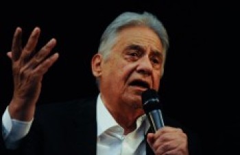 Aliados forçam PSDB a assumir impeachment