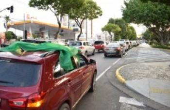 Comerciantes pedem fim das restrições