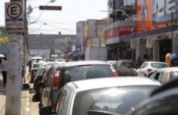 Suzano e Poá retomam venda de talões de estacionamento
