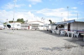 Lucro zero para quem depende das universidades