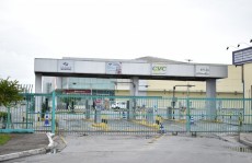 SUzano Shopping amanhece fechado