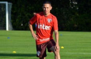 São Paulo tem que vencer Flu para se distanciar do Z-4