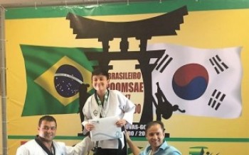 Taekwondo Maninho é ouro no Brasileiro