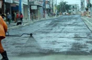 Piratininga é recapeado e também tem novas calçadas
