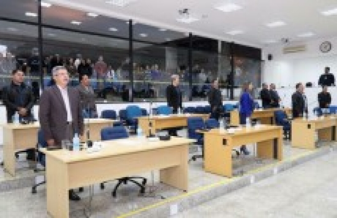 Vereadores cobram mais "respeito"
