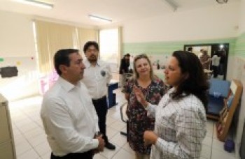 Pró-Escolar recebe visita do prefeito Marcus Melo