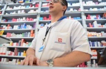 Preço de álcool gel tem aumento de mais de 100%