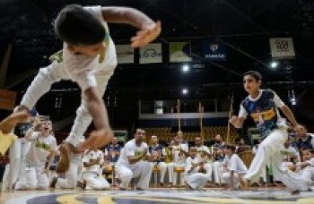 Parque da Cidade oferece aula gratuita de capoeira