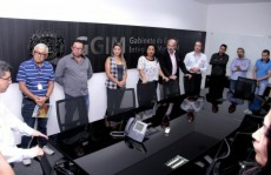 TRIBUNA