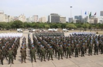Ministro descarta intervenção militar