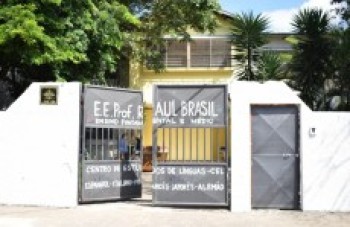 Estado e professores divergem sobre melhorias na Educação