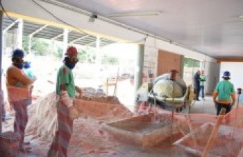 Escola Raul Brasil vai reabrir no mês que vem