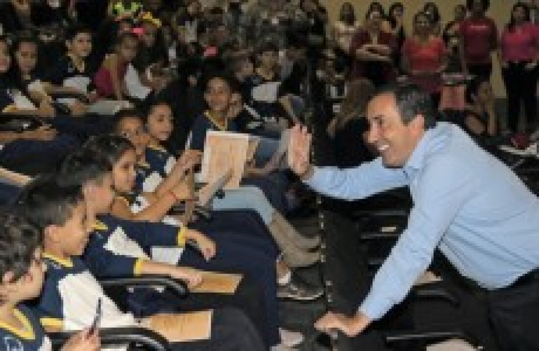 Premiação do 'Aprendi' lota o Cemforpe