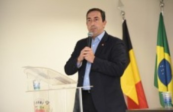 Parceria vai oferecer curso online e gratuito de idiomas