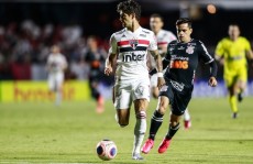 Tricolor tenta acabar com seca de gols contra Oeste