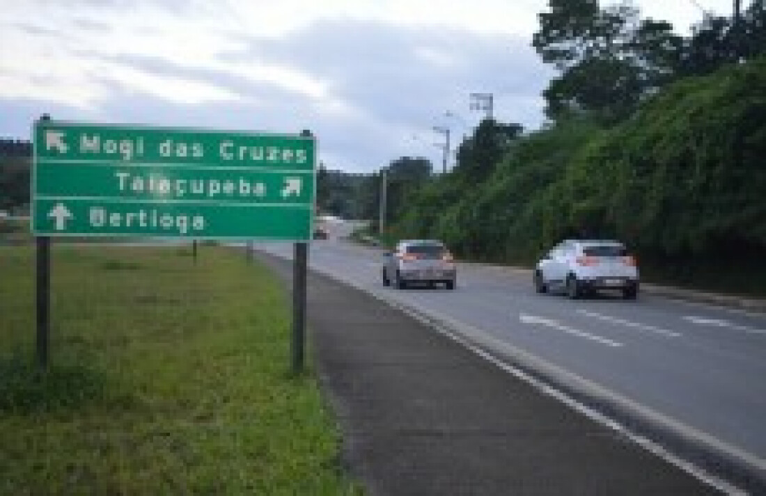 Ayrton Senna e Mogi-Bertioga apresentam lentidão