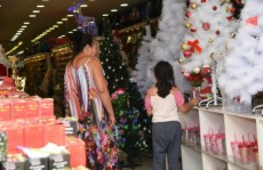Comércio se anima com Natal