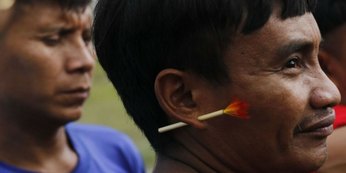 Saúde antecipa vacinação contra covid-19 em terra yanomami