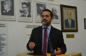 Votação do PPA de Ferraz fica para o final do mês