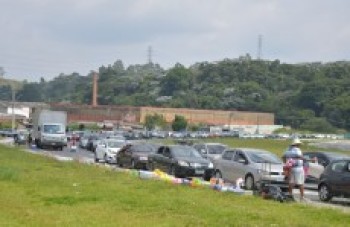 Mogi-Bertioga terá tráfego intenso