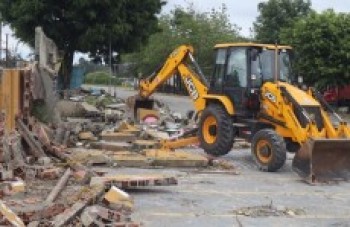 demolição de imóveis irregulares é concluída