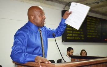 Protocolada no MP denúncia por falta de entrega de cestas