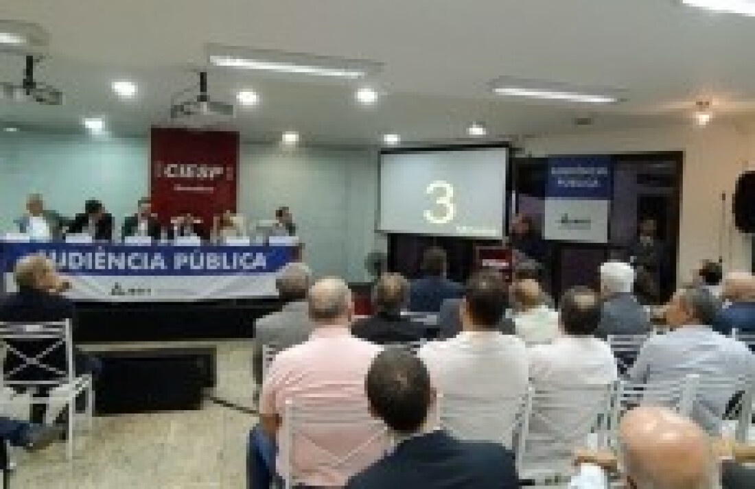 Prefeito de Arujá reivindicaalça de acesso à via Dutra