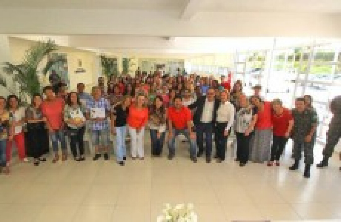Fundo Social forma mais 122 alunos em cursos do Crescer