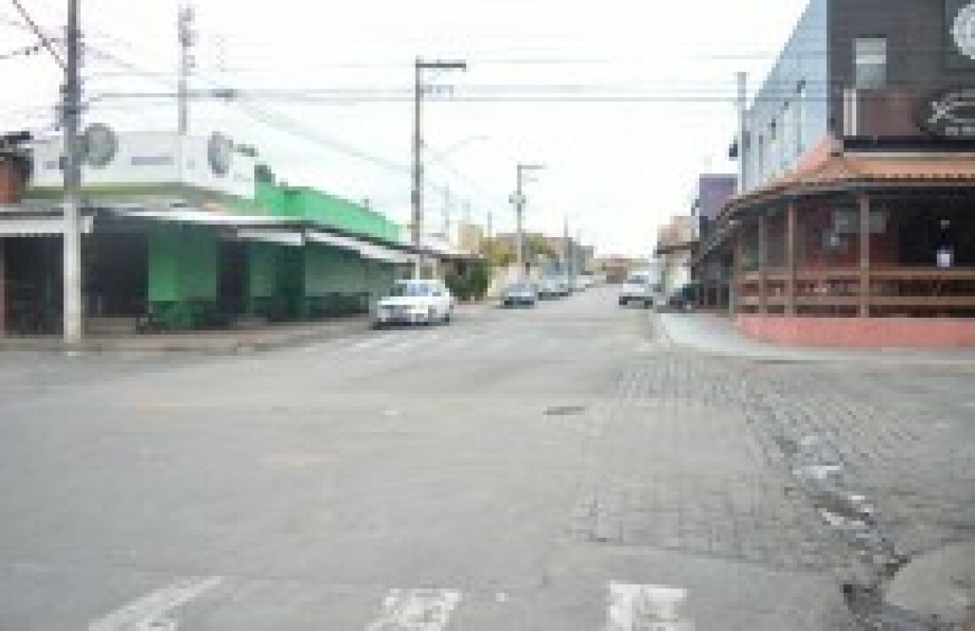 Pancadões ainda incomodam moradores e comerciantes